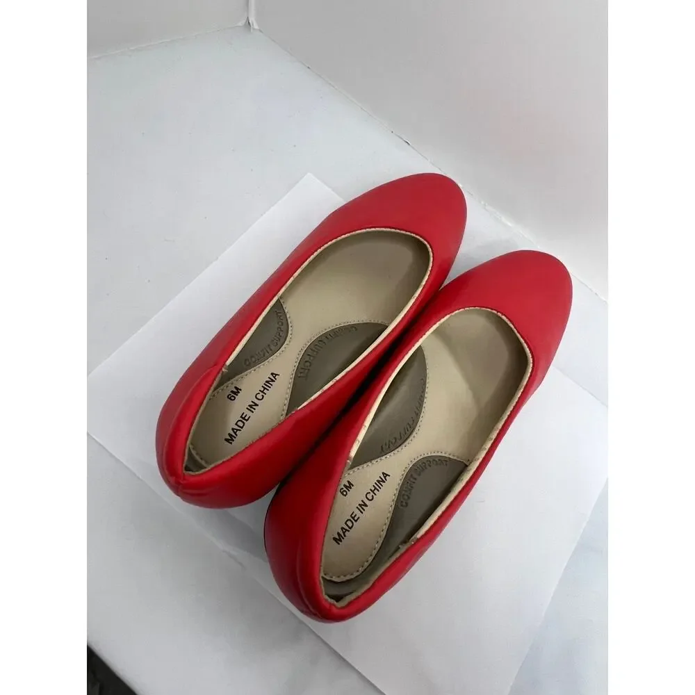 Red Pleather Womens Size 6 1/2 Red Pumps NNB!